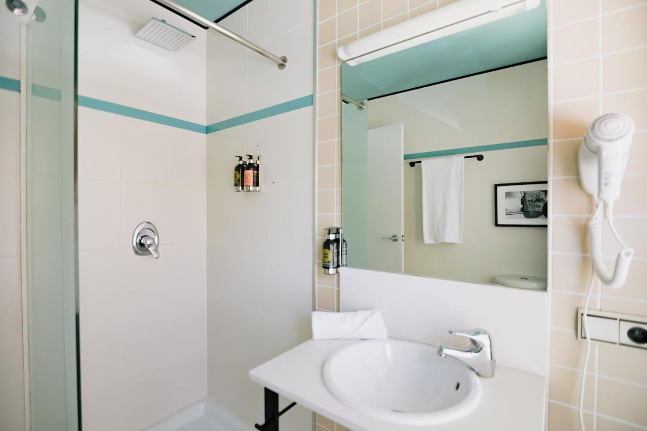 The Little Corner B&B Valencia Bagian luar foto